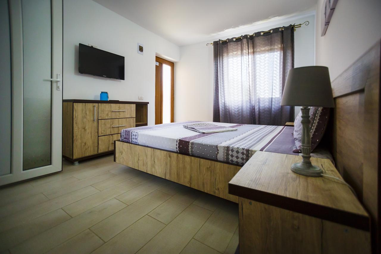 Casa Tudorascu Hotell Vama Veche Exteriör bild